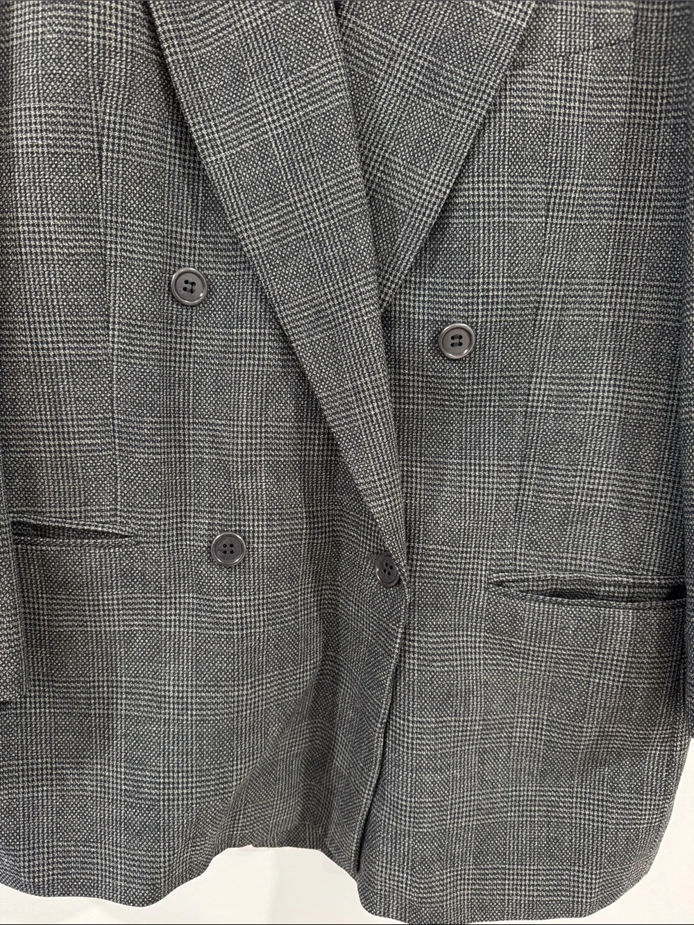 Saks Fifth Ave Men's Double-Breasted Glen Plaid pure virgin wool Blazer Gray